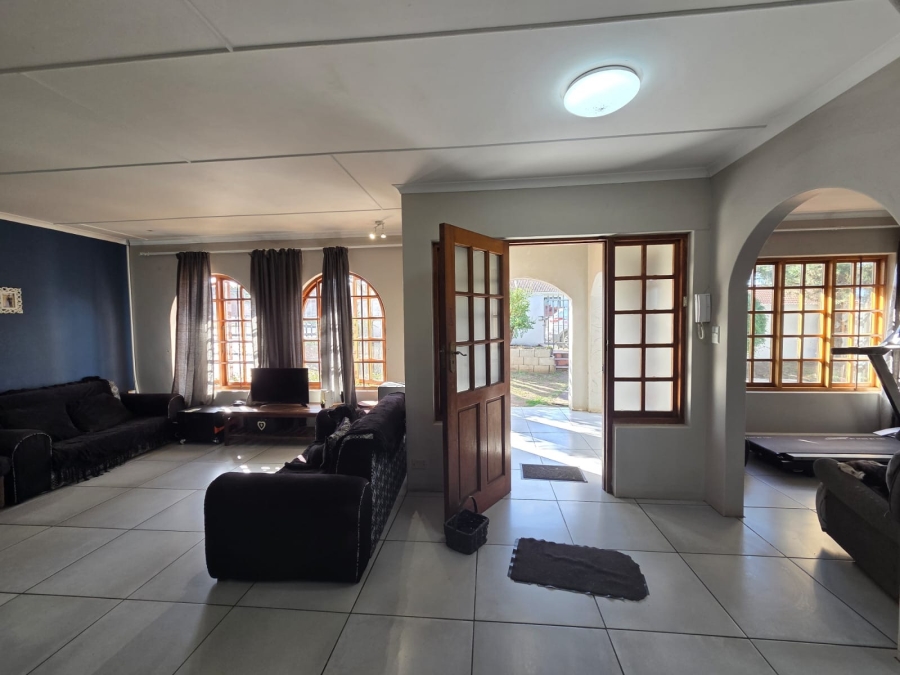 To Let 3 Bedroom Property for Rent in Vincent Heights Eastern Cape